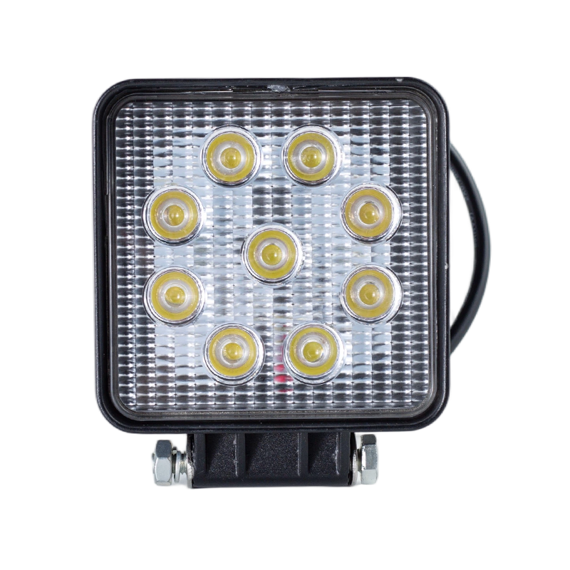 Luz de trabajo cuadrada de 9 LED para vehículos industriales de servicio pesado IP67 002