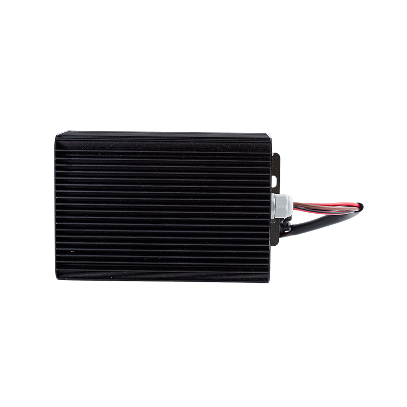 Módulo reductor de voltaje CC-CC para vehículo de carretilla elevadora de entrada ancha, resistente al polvo, IP65, resistente al polvo y al aceite, de 80 V CC
